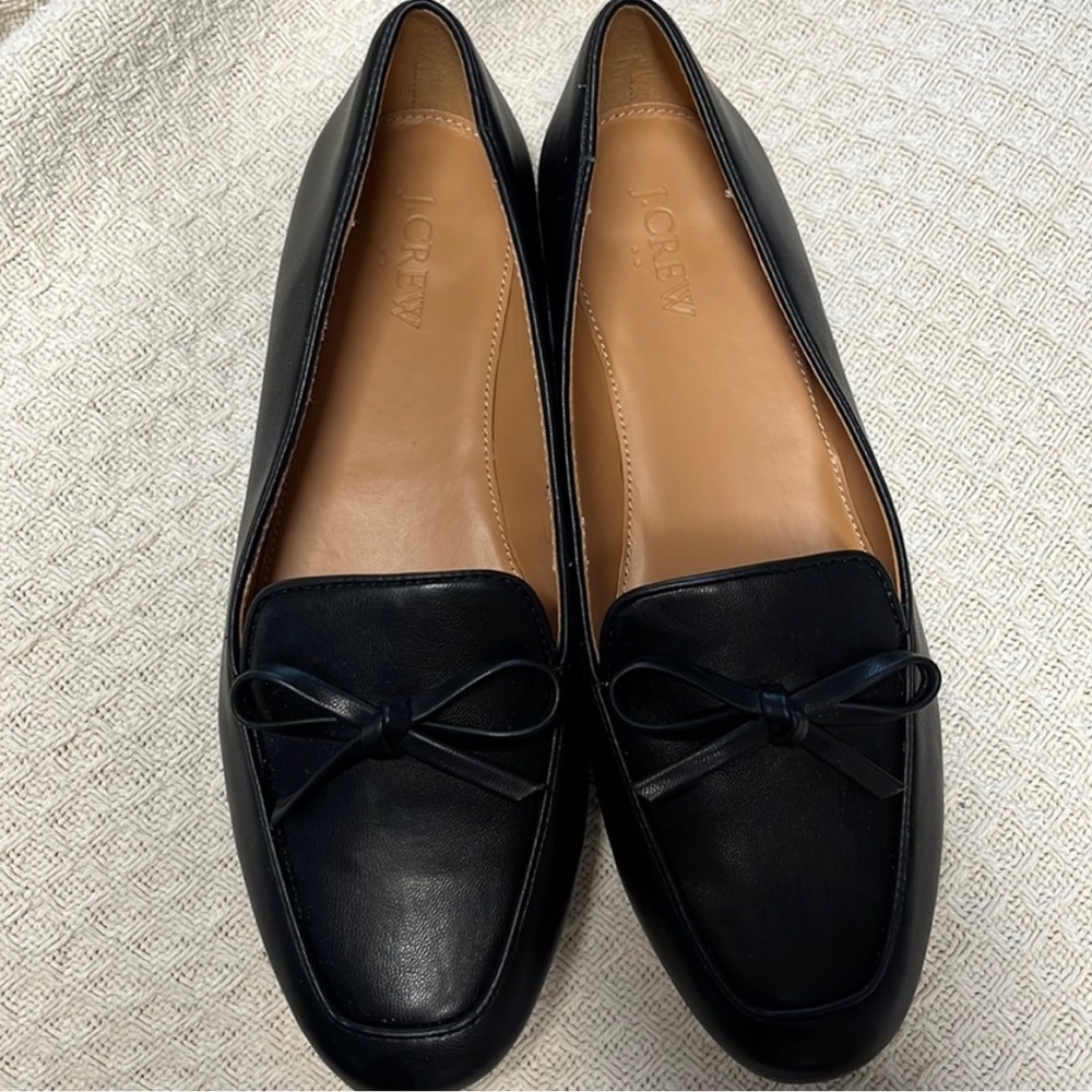 NIB JCrew size 8 black loafer